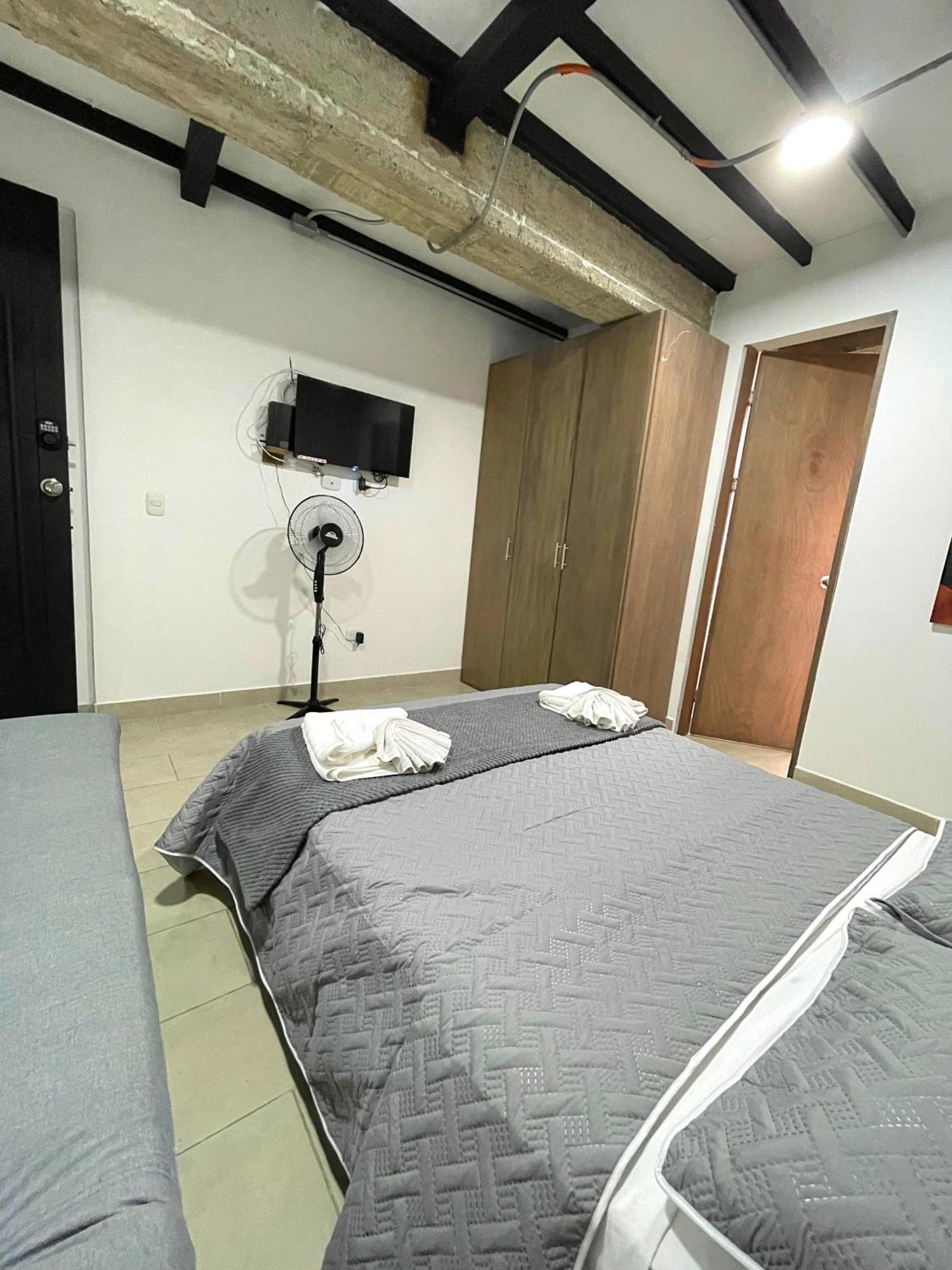 M1145 Aparta Loft Pereira Luaran gambar